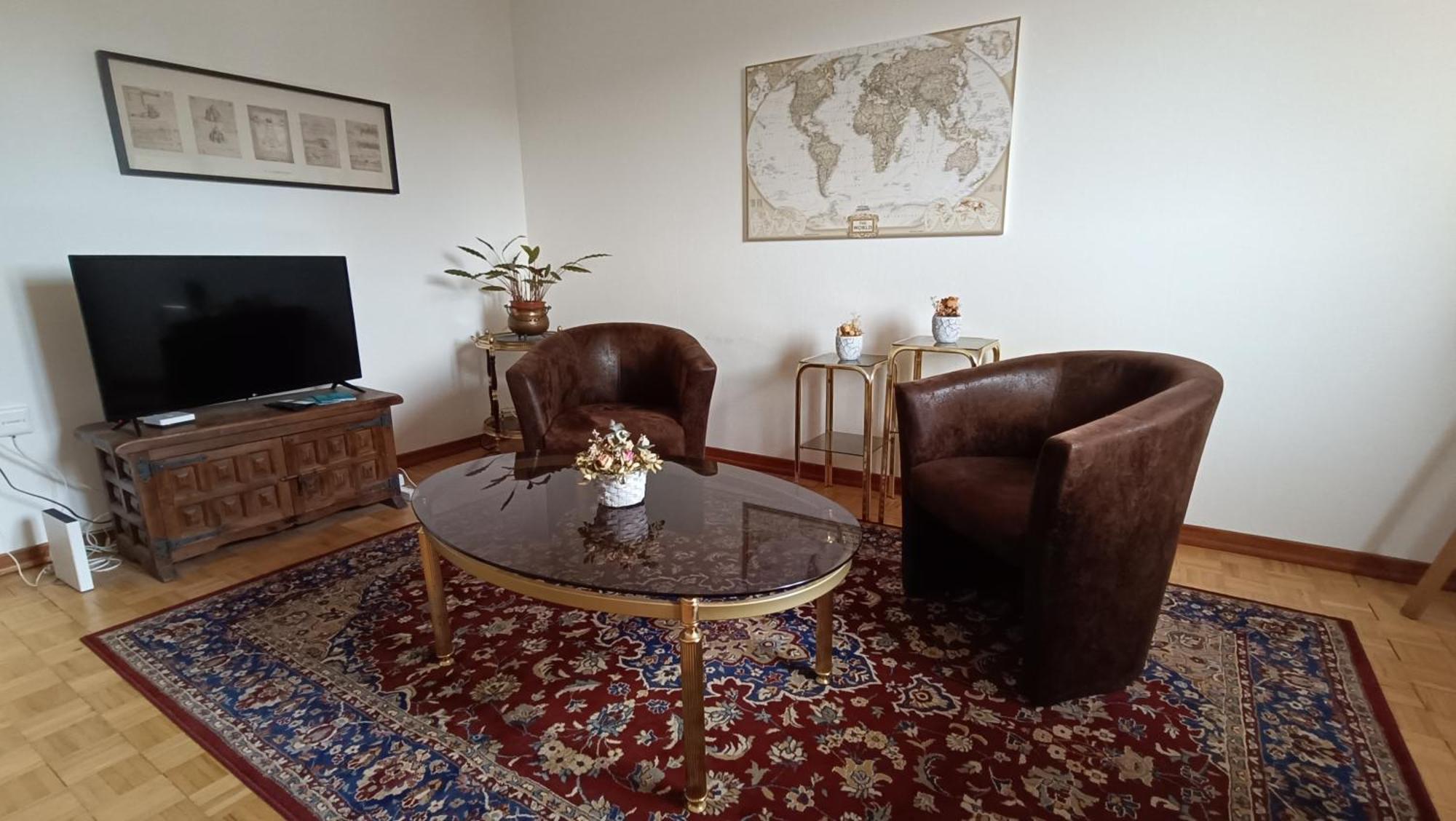 Helvetia 2 Zimmer Apartment Mit Parkplatz Zurich Exterior photo